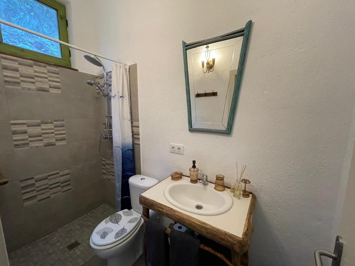 Aurora 2-Bed Cottage - Sleeps 4 - Montseny Park Арбусьес Экстерьер фото